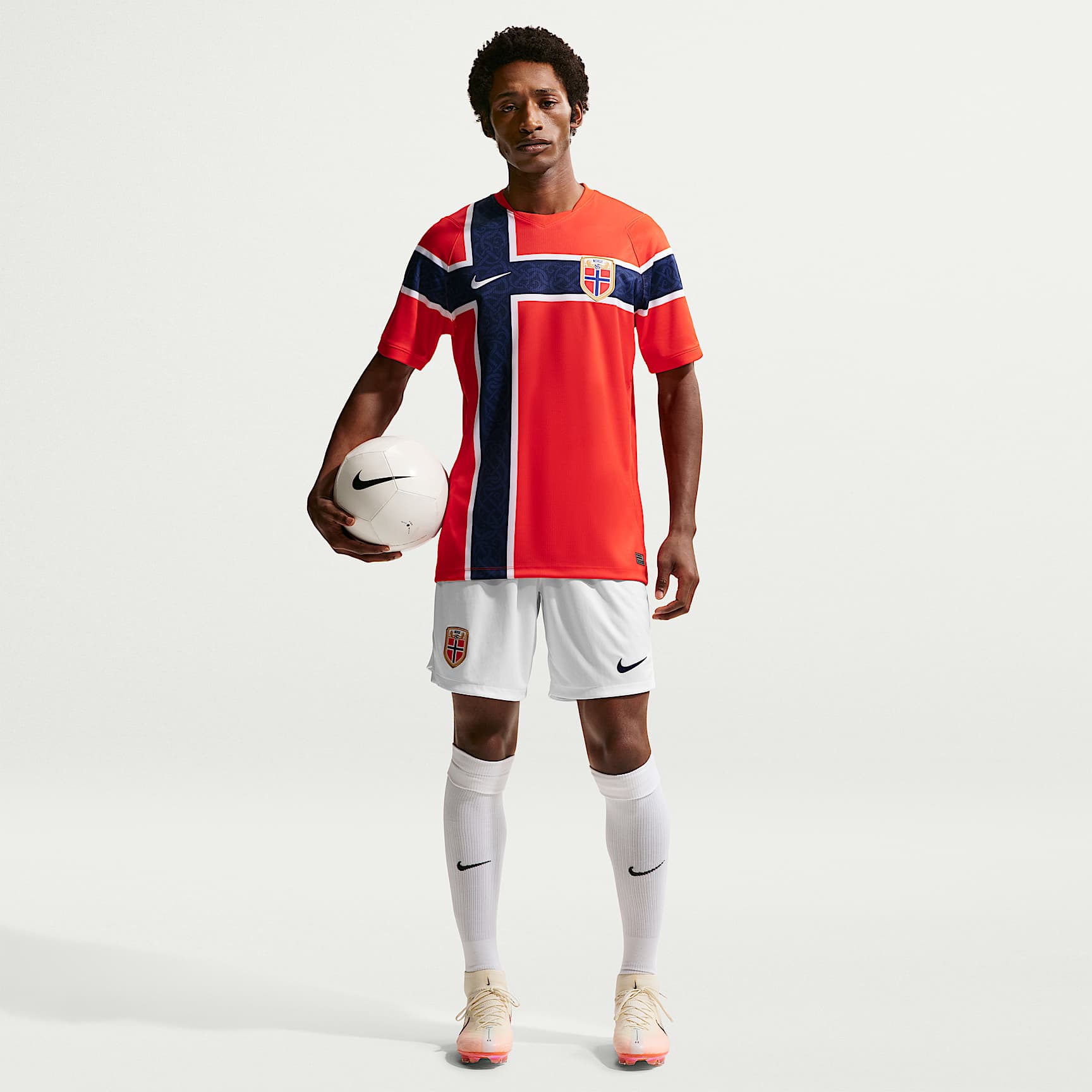 Norway 2026 Stadium Home Men's Nike Dri-FIT Soccer Replica Shorts